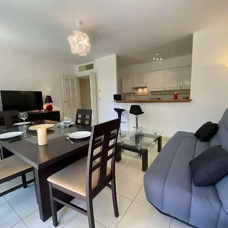 3p Avec Terrasse Et Garage, A 10min Des Plages De Juan-les-pins - Fr-1-252-171 Lägenhet