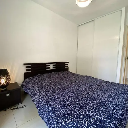 3p Avec Terrasse Et Garage, A 10min Des Plages De Juan-les-pins - Fr-1-252-171